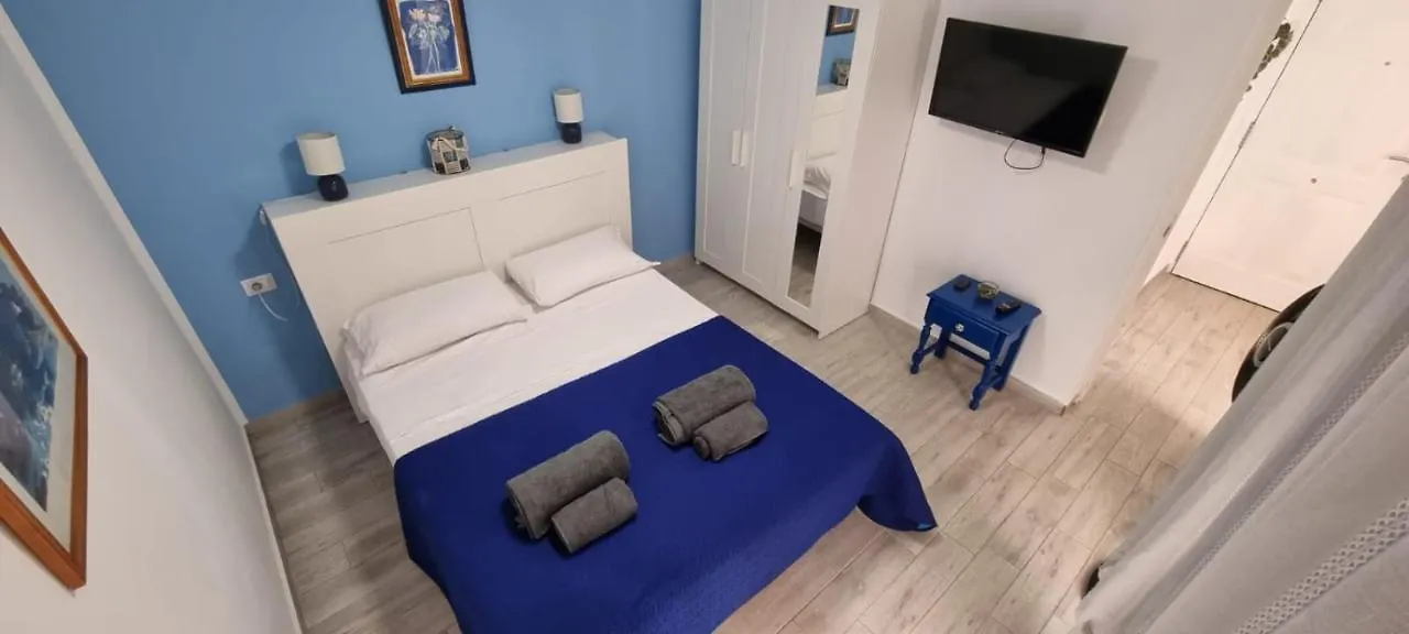 2 Camere Splendida Casa Vacanze In Tenerife Del Sur Casa Trilly Arona  Сasa de vacaciones